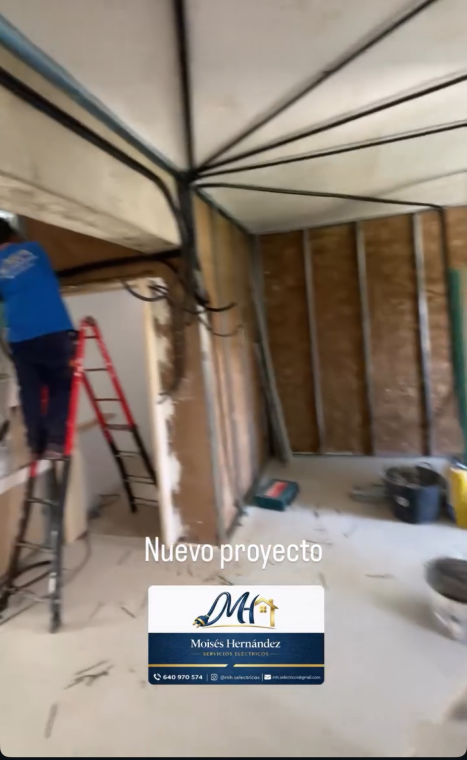 Con nuestro servicio de averías eléctricas 24 horas, un electricista autorizado llega con las herramientas adecuadas, identifica la causa y te devuelve la seguridad.